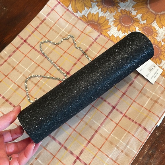 Dressy Clutch - Picture 4 of 8